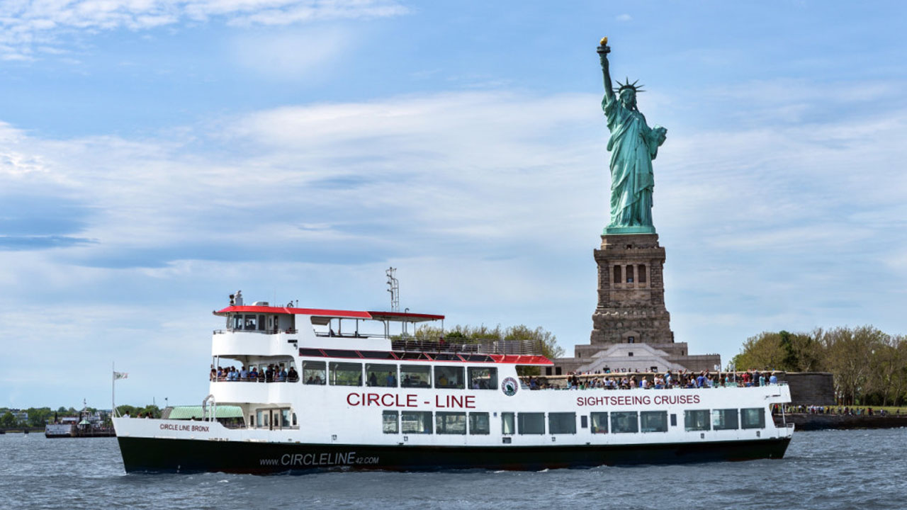 limo for Circle Line Sightseeing Cruises Guided Boat Tours NYC